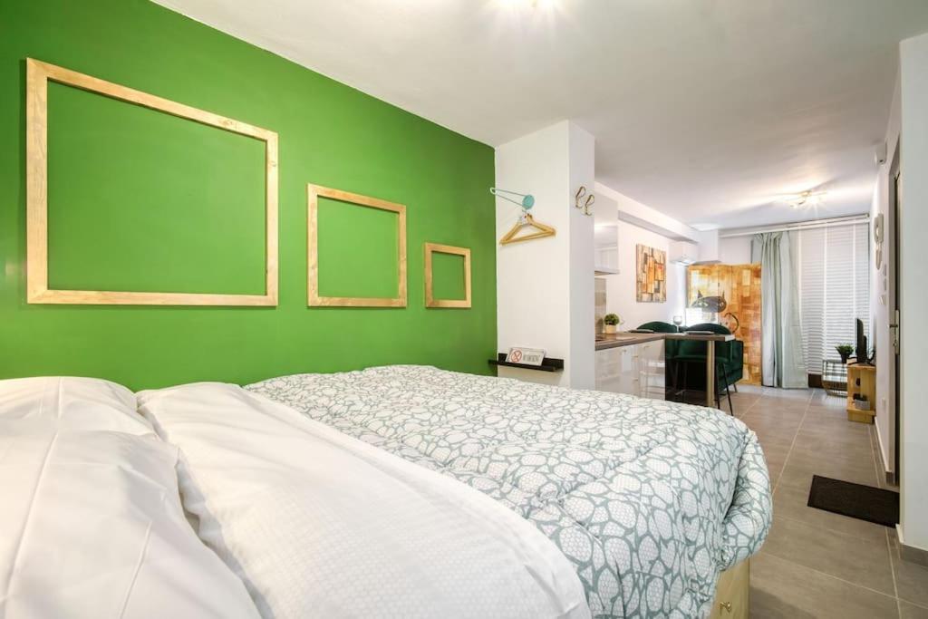 Modern Boutique Apartment アテネ エクステリア 写真