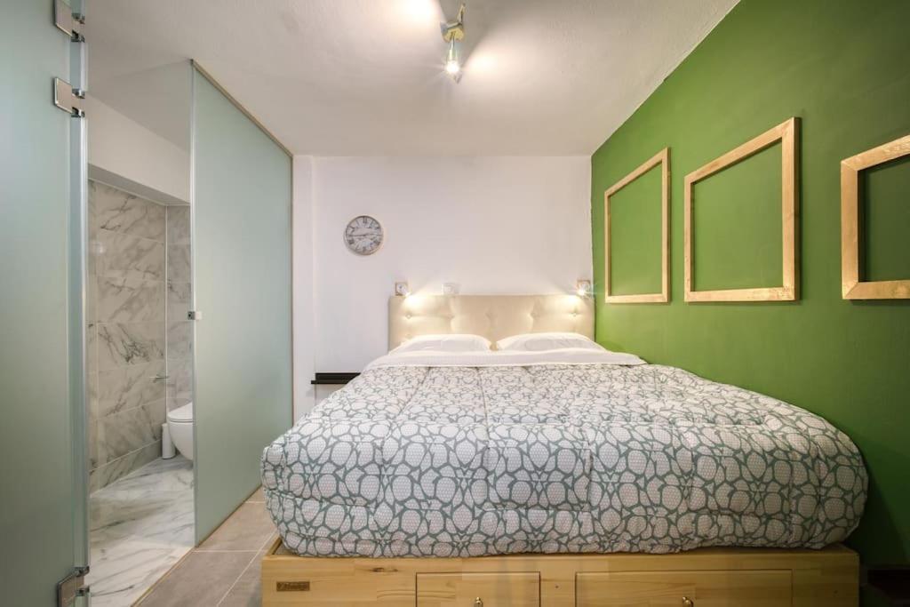 Modern Boutique Apartment アテネ エクステリア 写真